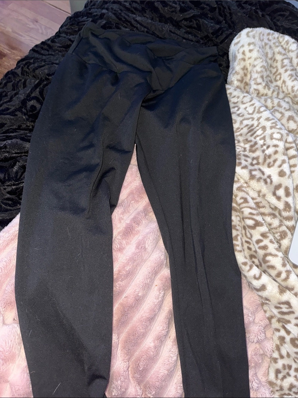 SHEIN Black High-Waist Slim Leggings
